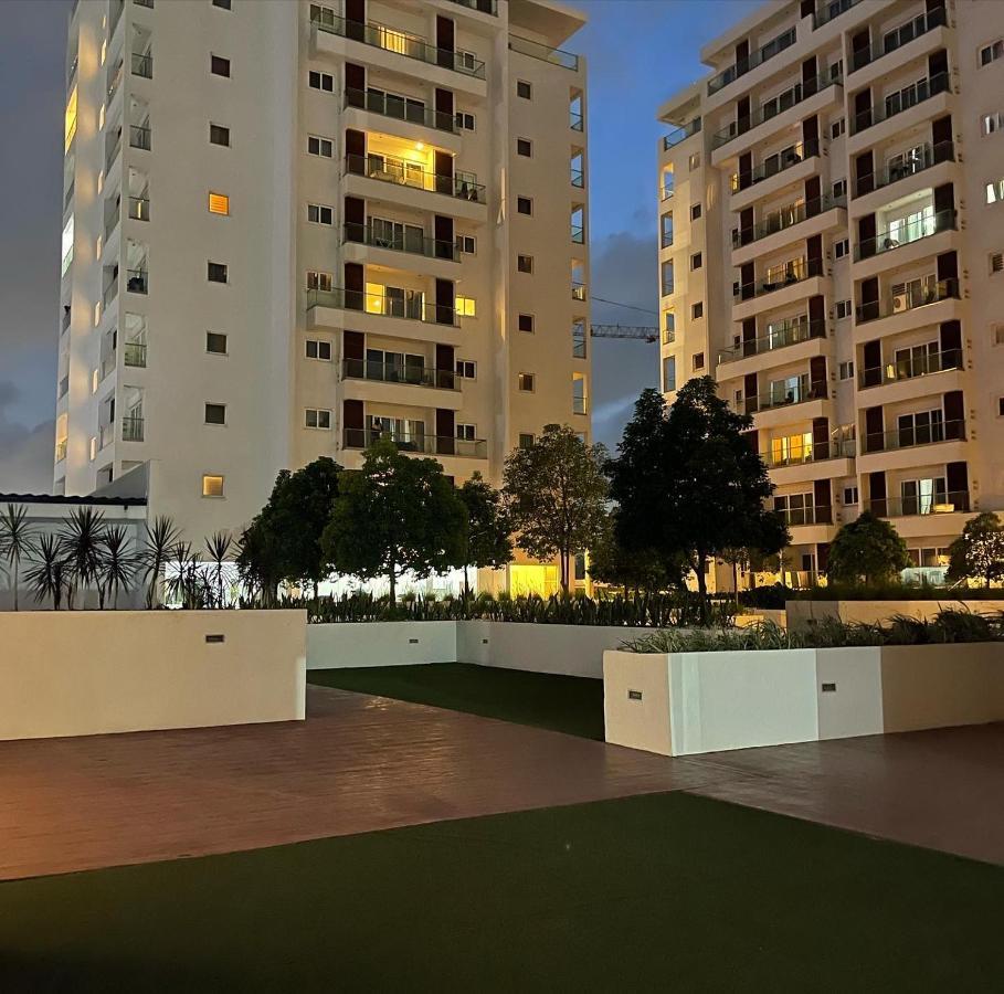 The Gallery Suites By Olive Gold Accra Exteriör bild