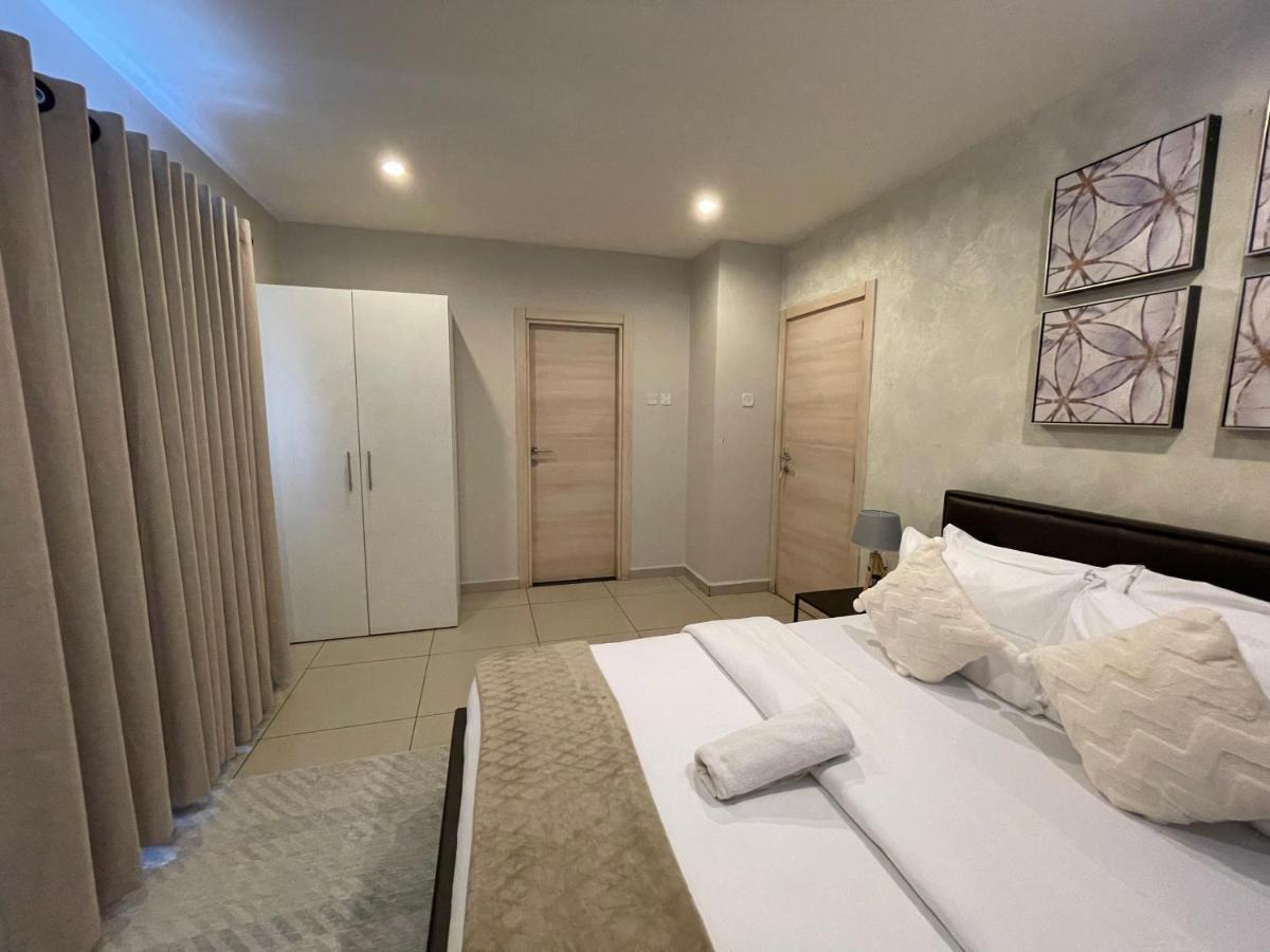 The Gallery Suites By Olive Gold Accra Exteriör bild