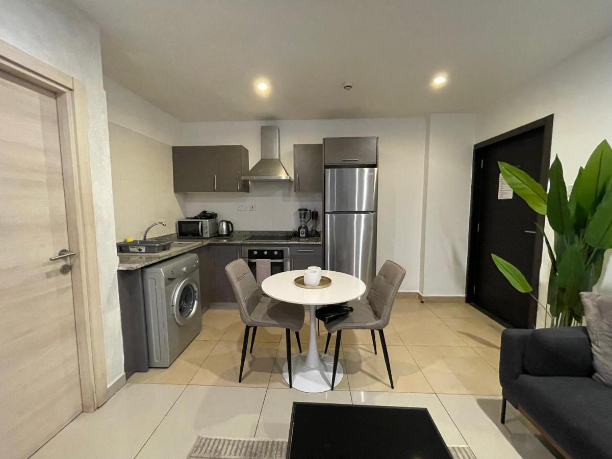The Gallery Suites By Olive Gold Accra Exteriör bild