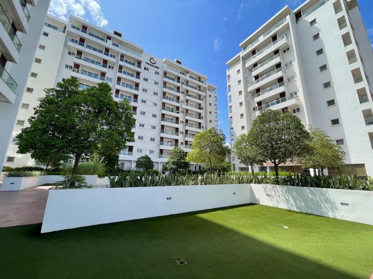 The Gallery Suites By Olive Gold Accra Exteriör bild