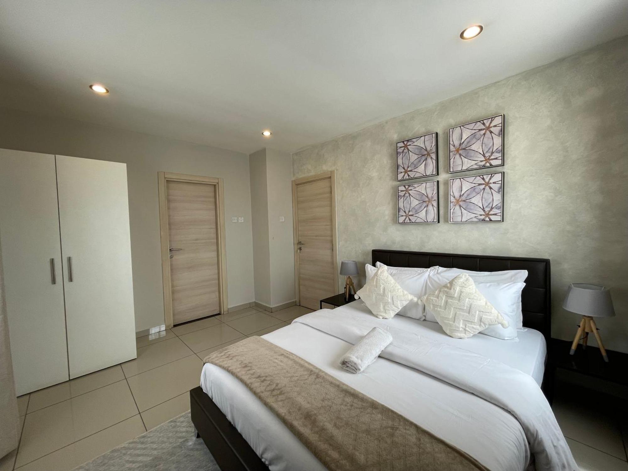 The Gallery Suites By Olive Gold Accra Exteriör bild