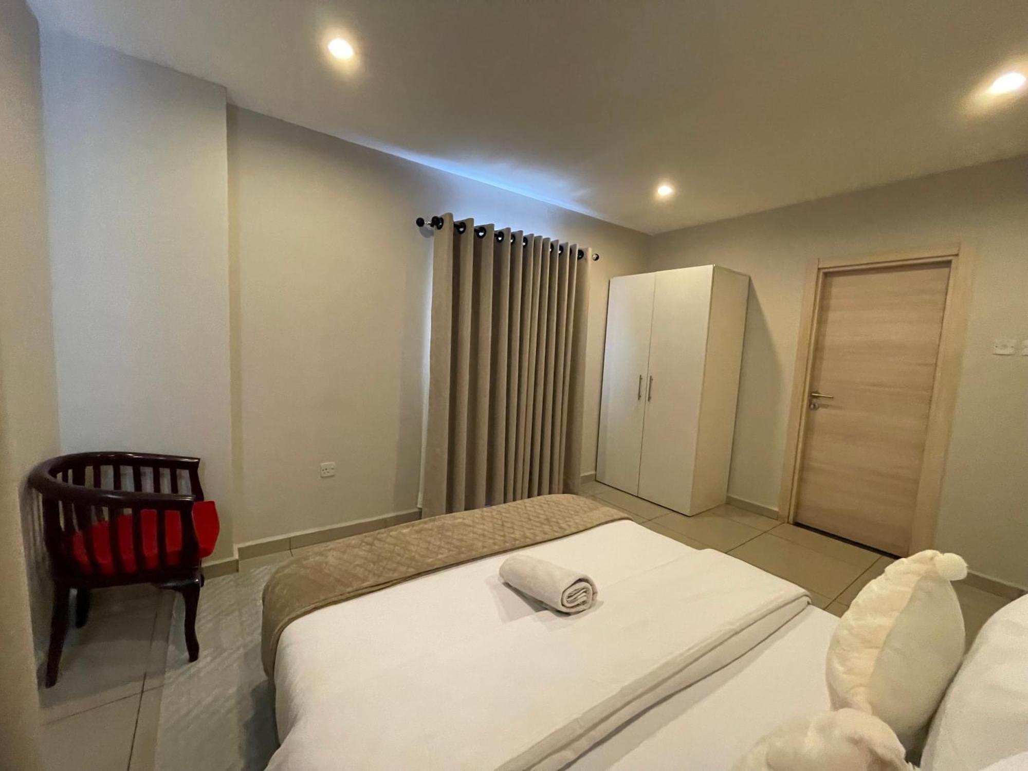 The Gallery Suites By Olive Gold Accra Exteriör bild